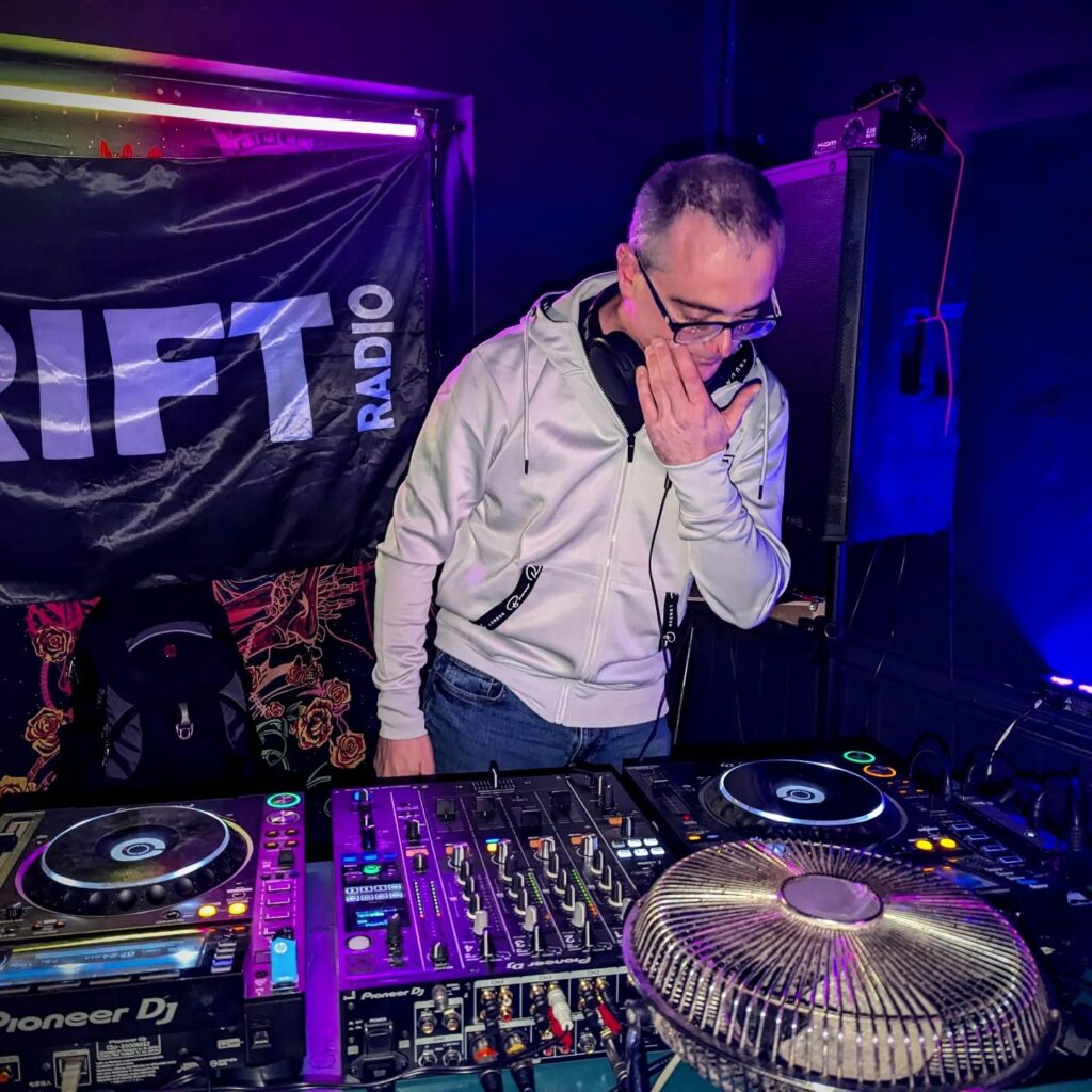 NEO at the Drift Radio Open Deck night -Tinkers Bar Rhyl, Nov 2024