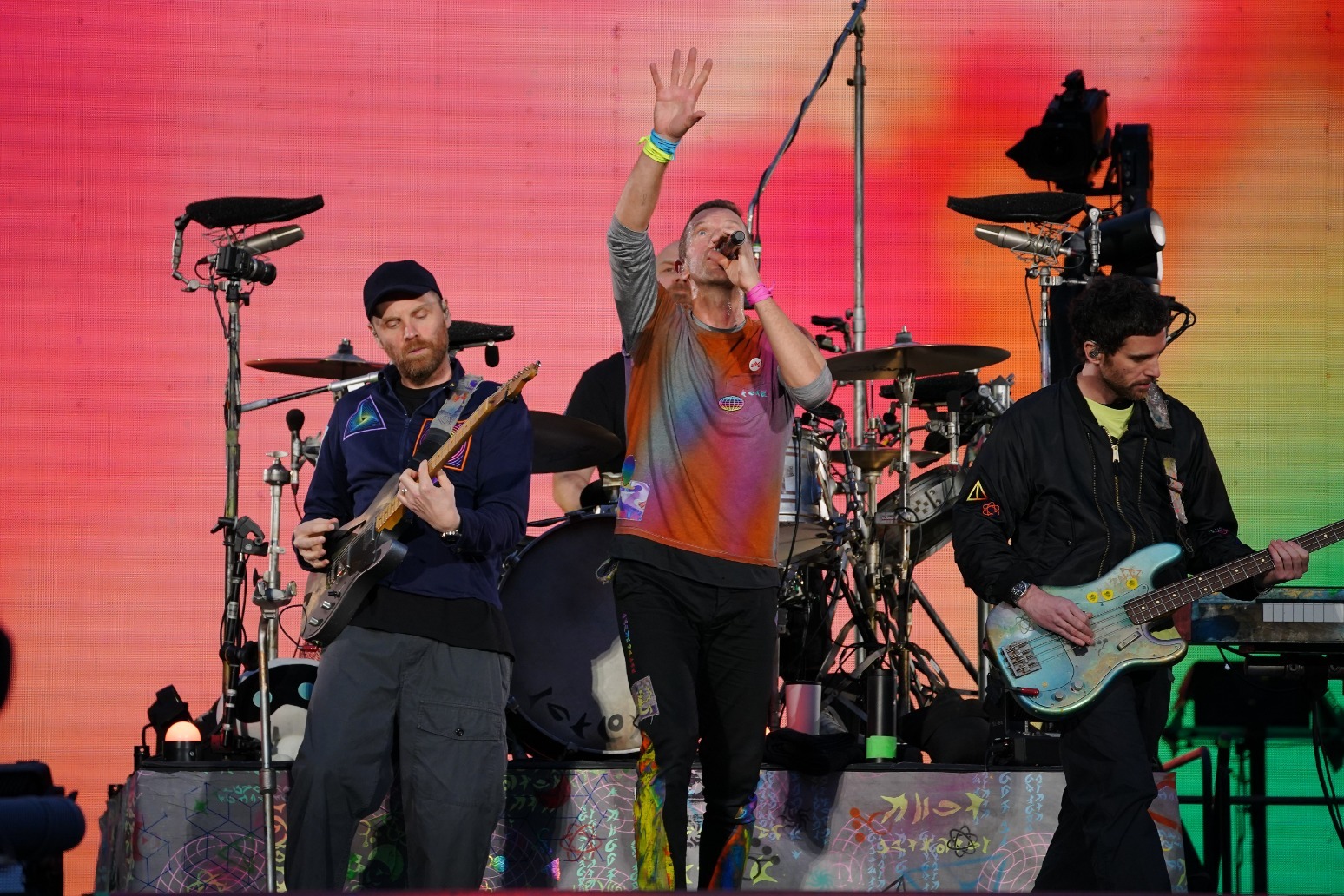 Coldplay Reschedule Final Two Wembley Stadium Concerts Due To Tube Strikes
